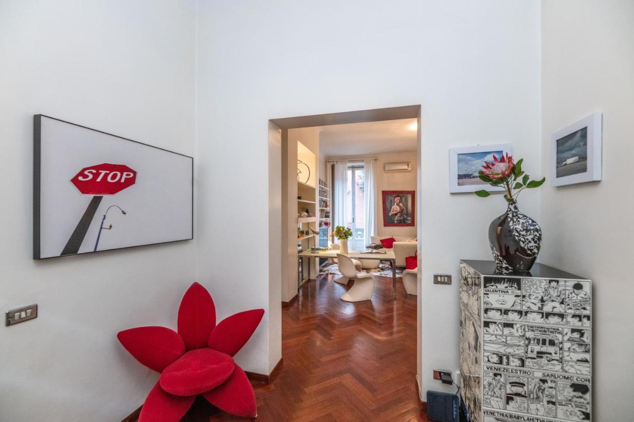 Very In Cadorna Station Area! Excellent If Arrive From Malpensa Airport Milán